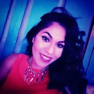 Meet your Posher, Melina